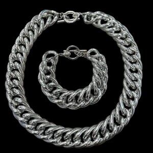 Anne Klein Vintage 1990s chunky curb chain link choker necklace and bracelet set